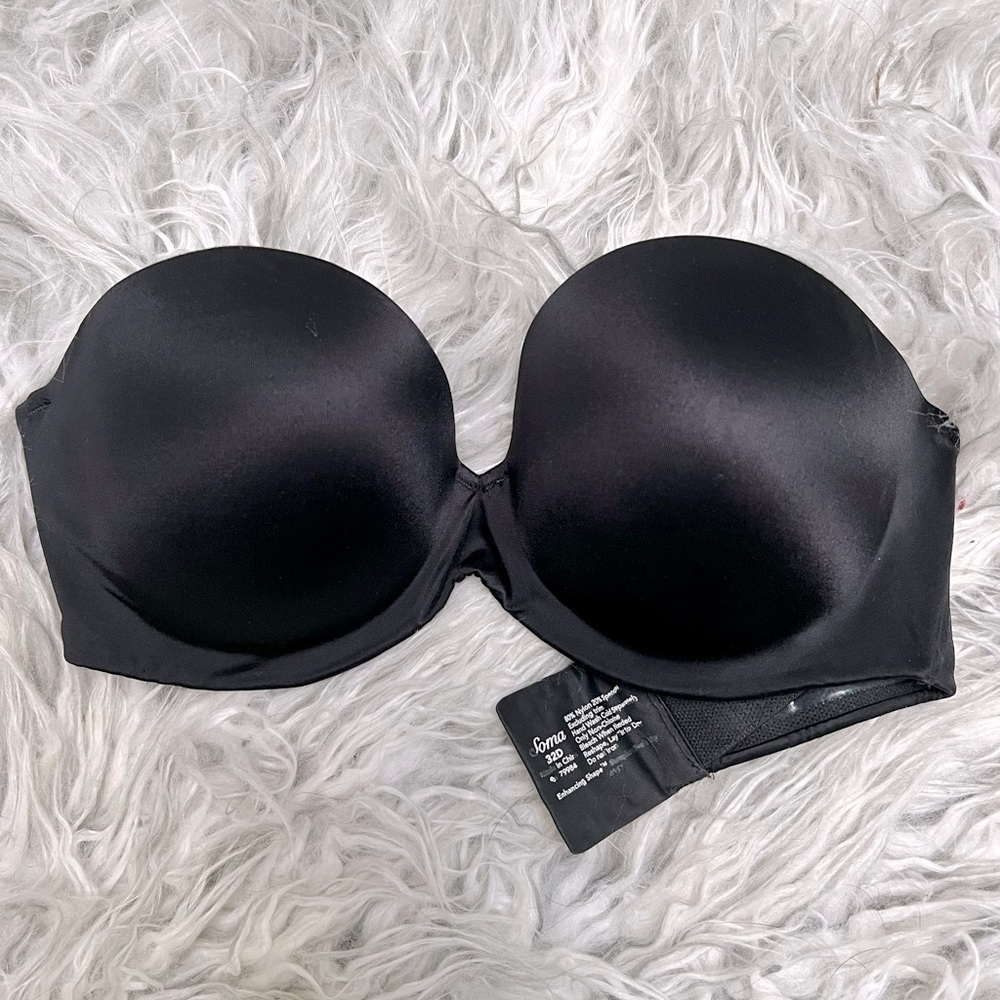 Soma black strapless bra